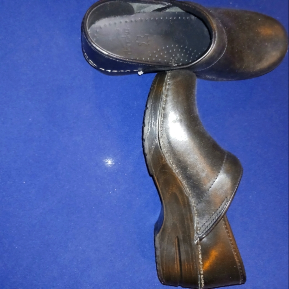 Dansko like new
